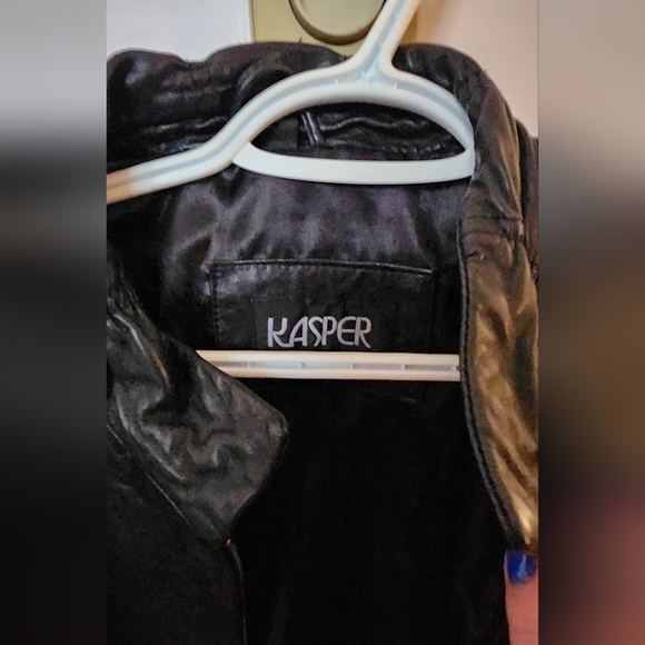 VINTAGE Kasper Ruched Leather Jacket - Picture 2 of 5